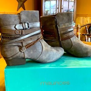 Women’s boots